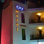 5 3* Tirana