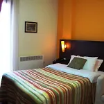 Hotel 5 Tirana