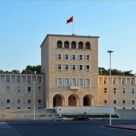 5 Hotell Tirana