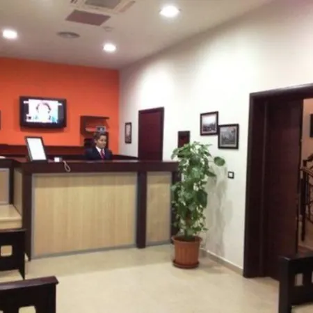 5 Hotel Tirana