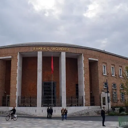 5 Szálloda Tirana