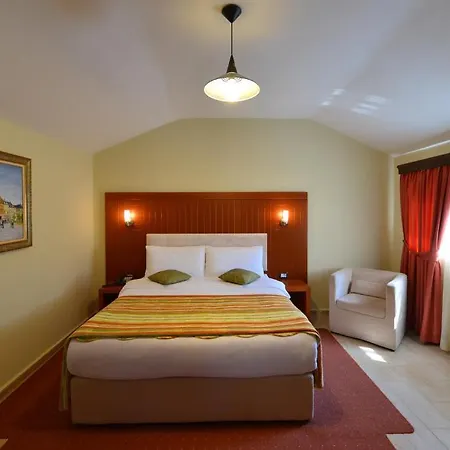 Hotel 5 3*